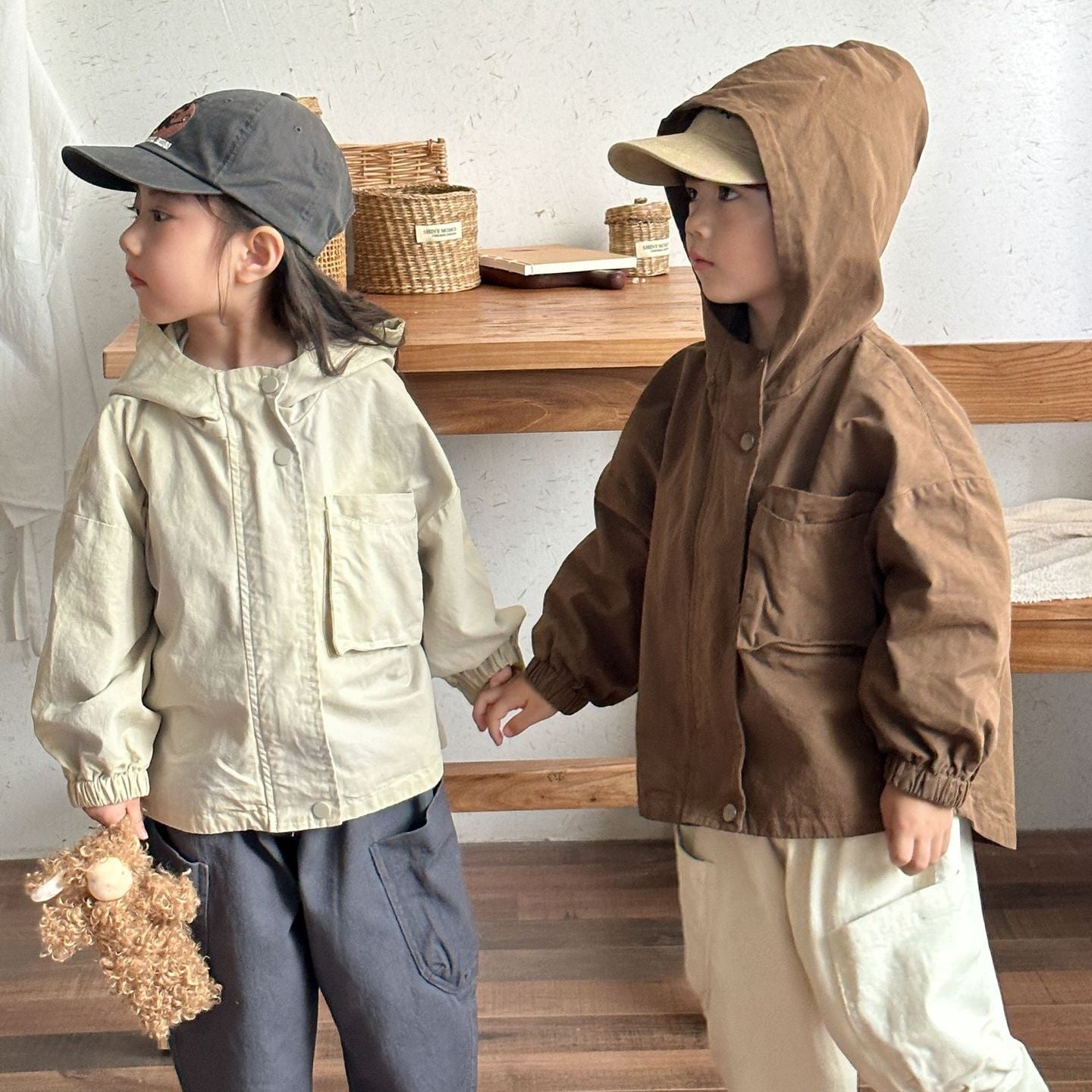 CozyShield – A prueba de viento y cómoda – Parka para niños